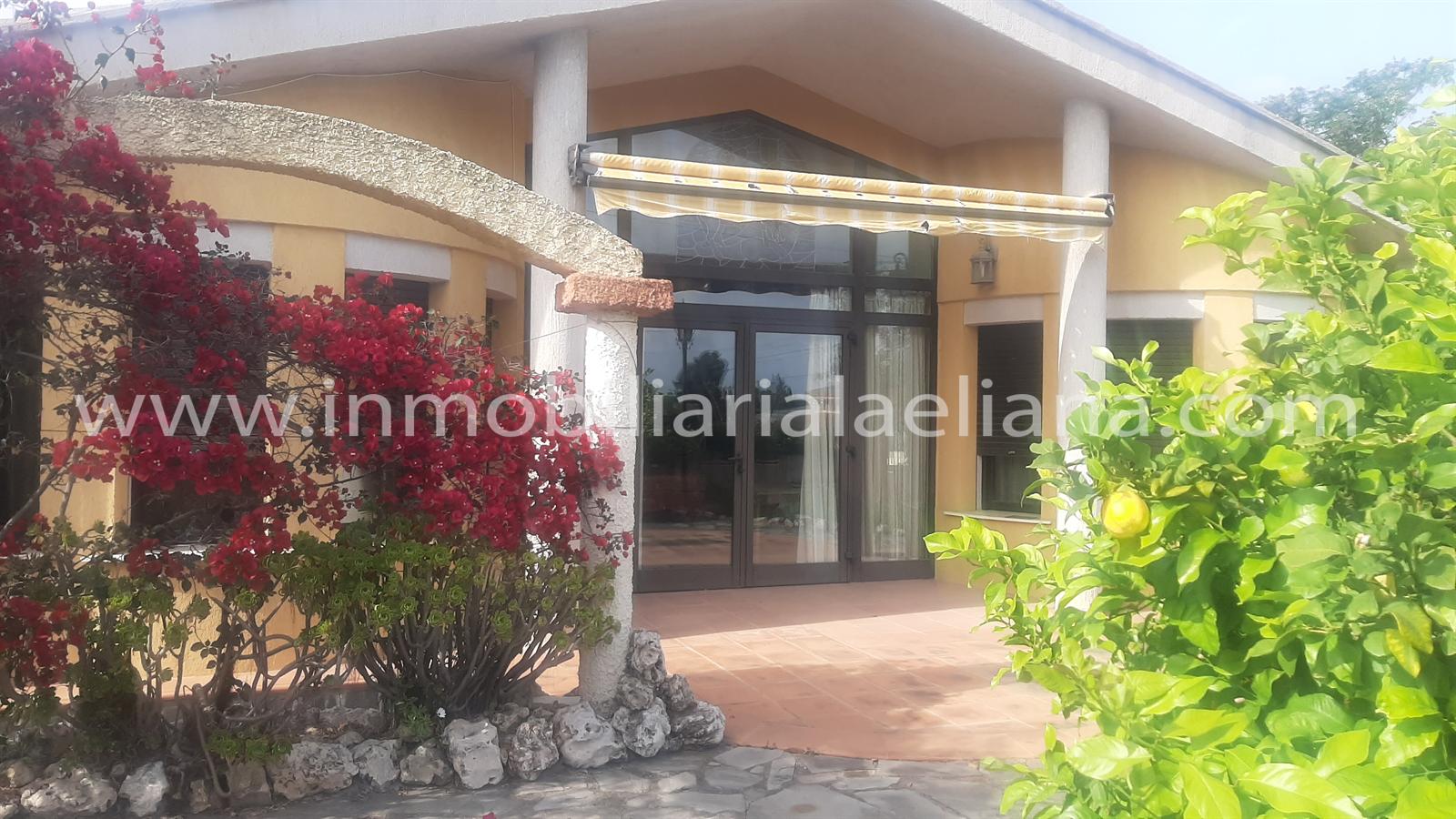 Chalet publicado por Inmobiliaria La Eliana